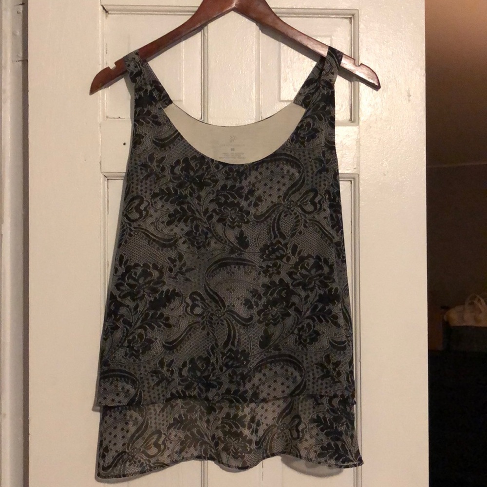 Patterned Tank